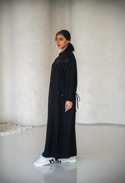Black crepe practical abaya-free size