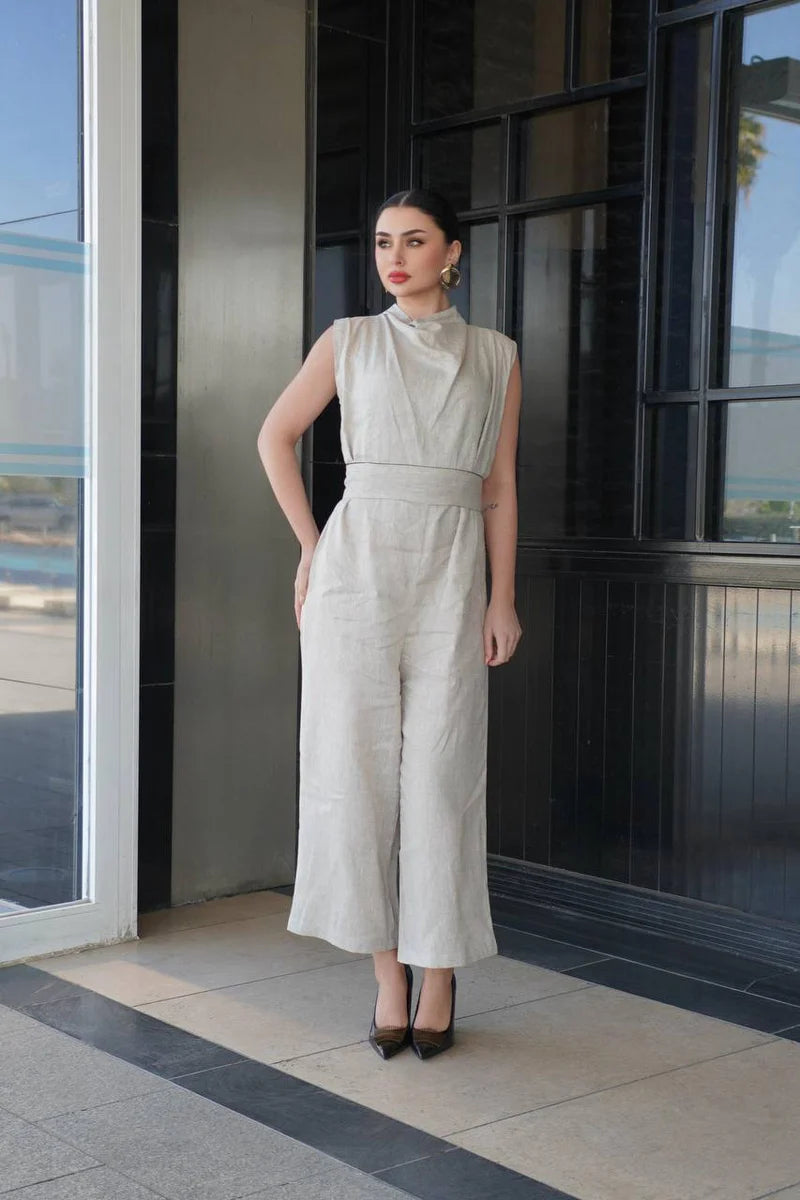 Beige linen jumpsuit. C:196