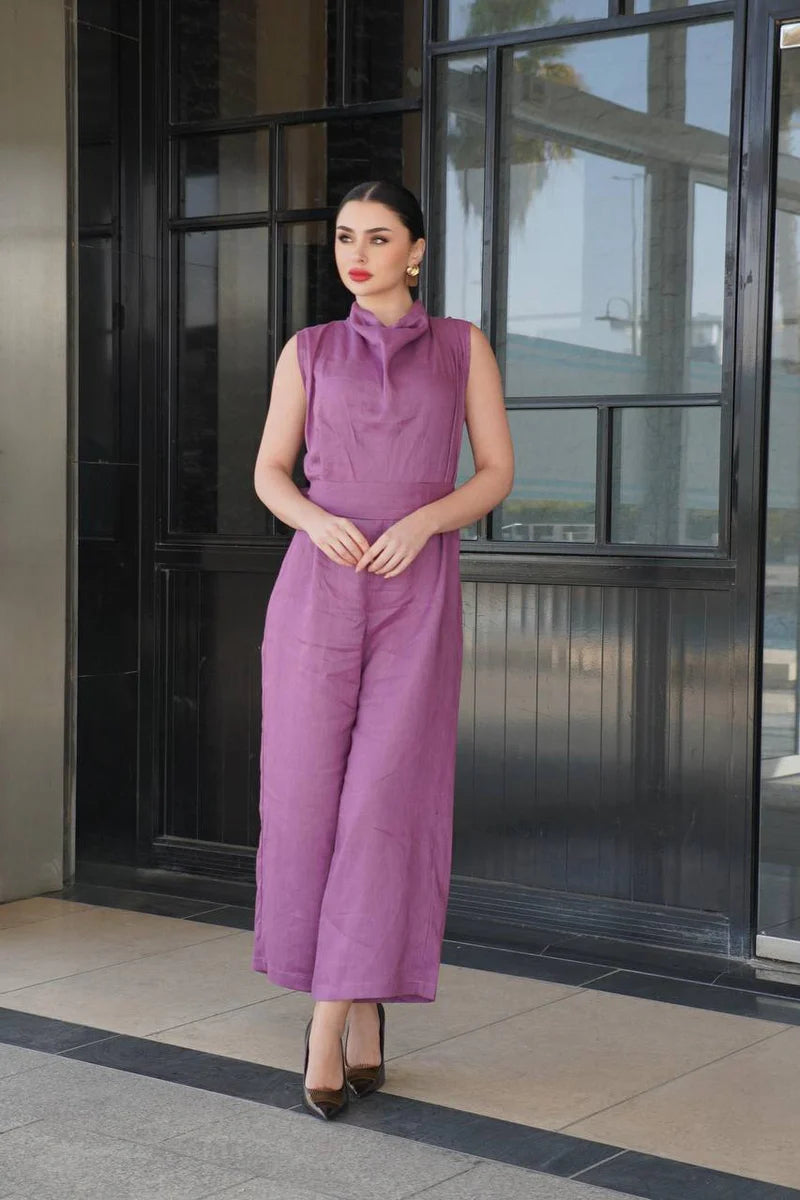 Pink linen jumpsuit. C:196