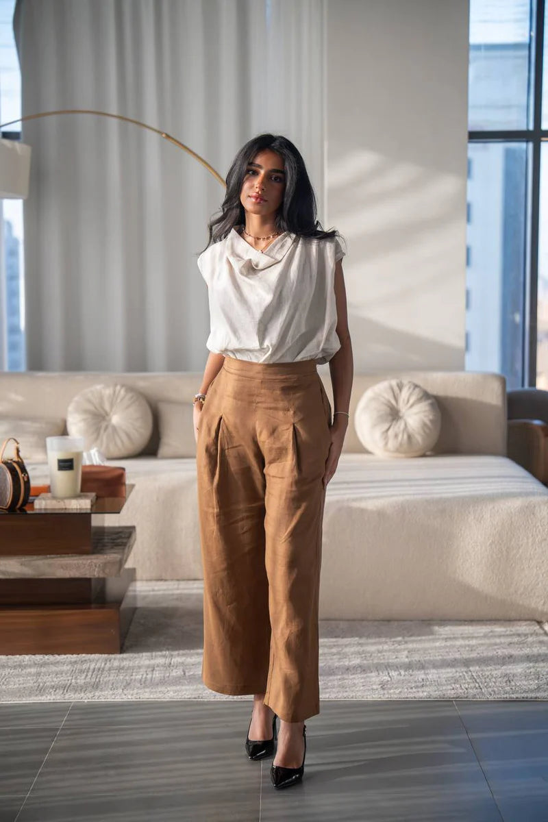 Light beige blouse and camel pants set, made of linen.C:150