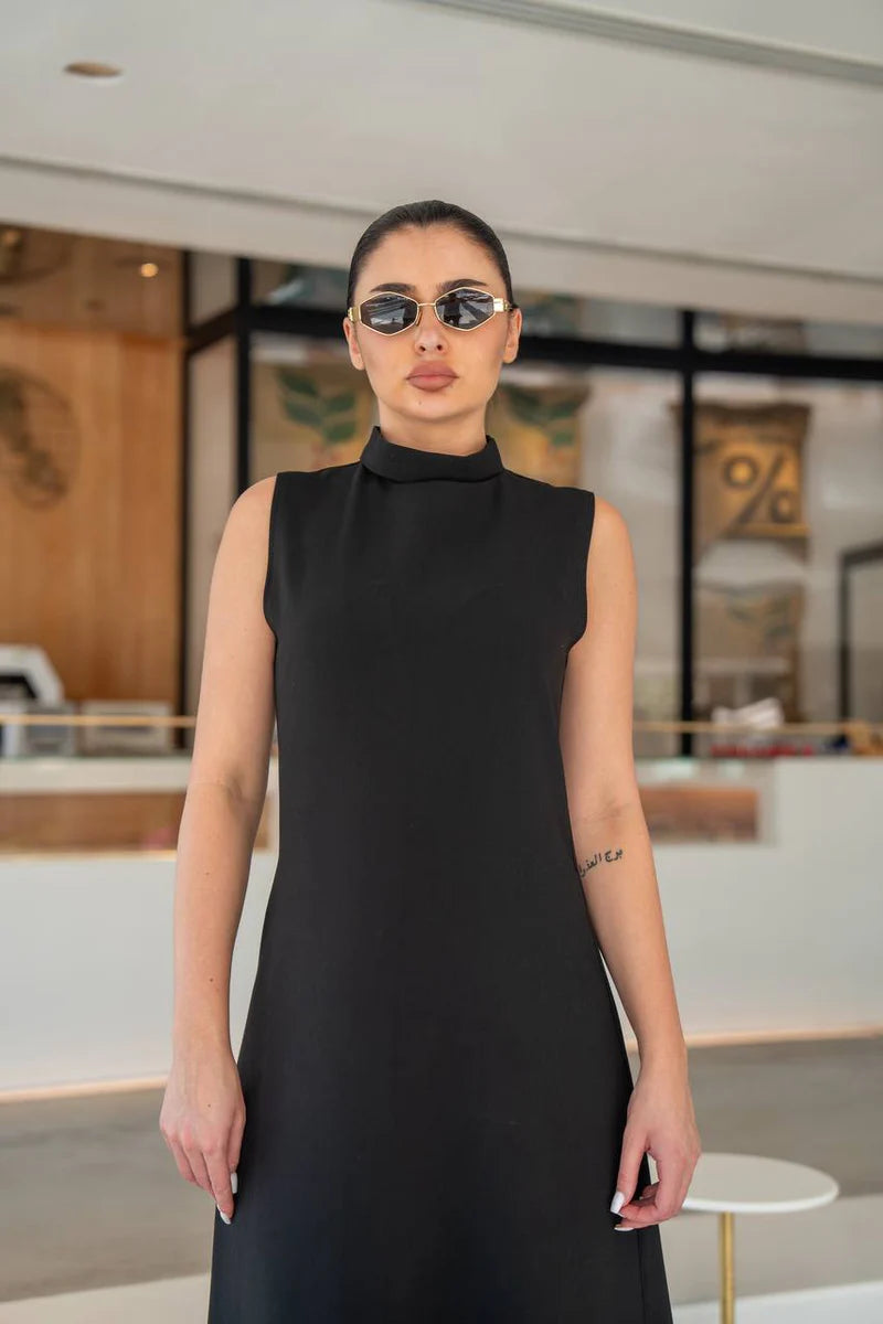 فستان أسود من الكريب. C:218