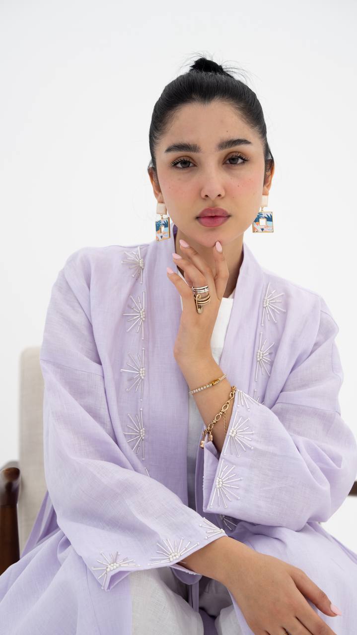 Light purple linen abaya with hand-stitched details (1921)