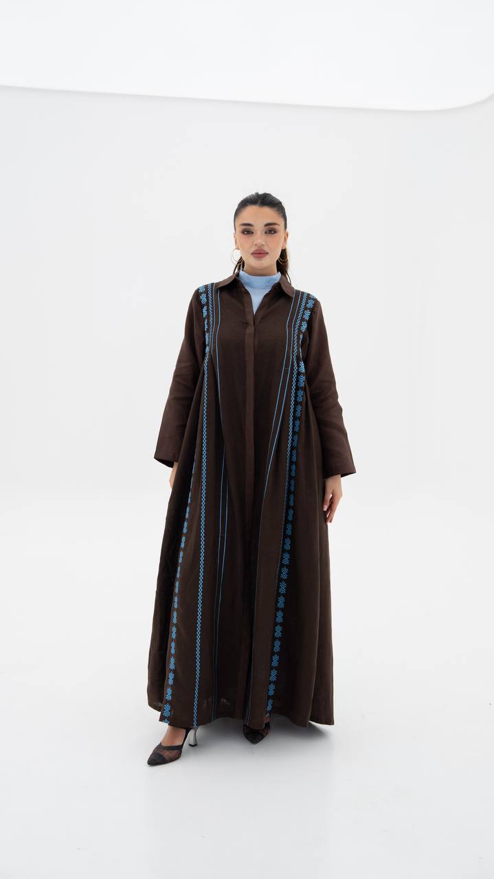 Beige linen abaya with embroidery (1925)