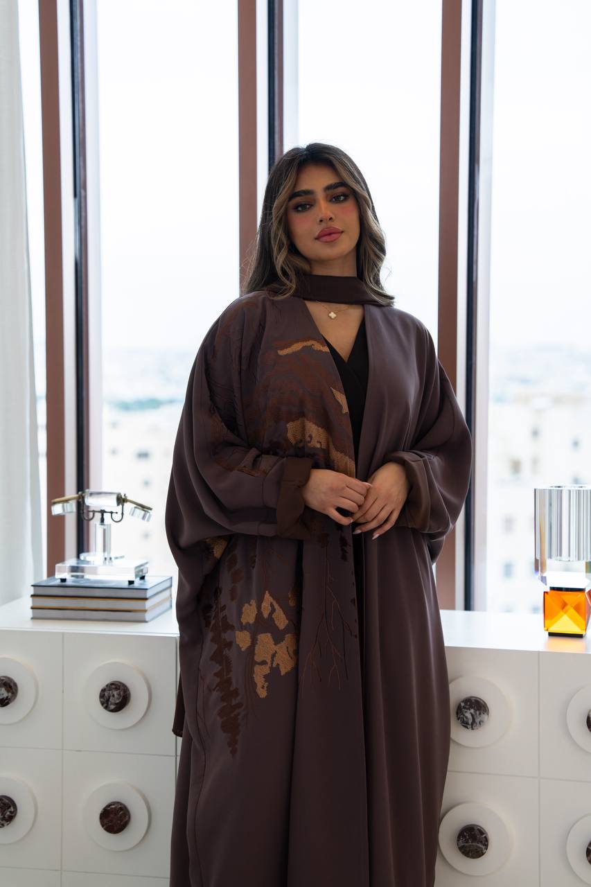 Crepe bisht abaya in coffee color with embroider