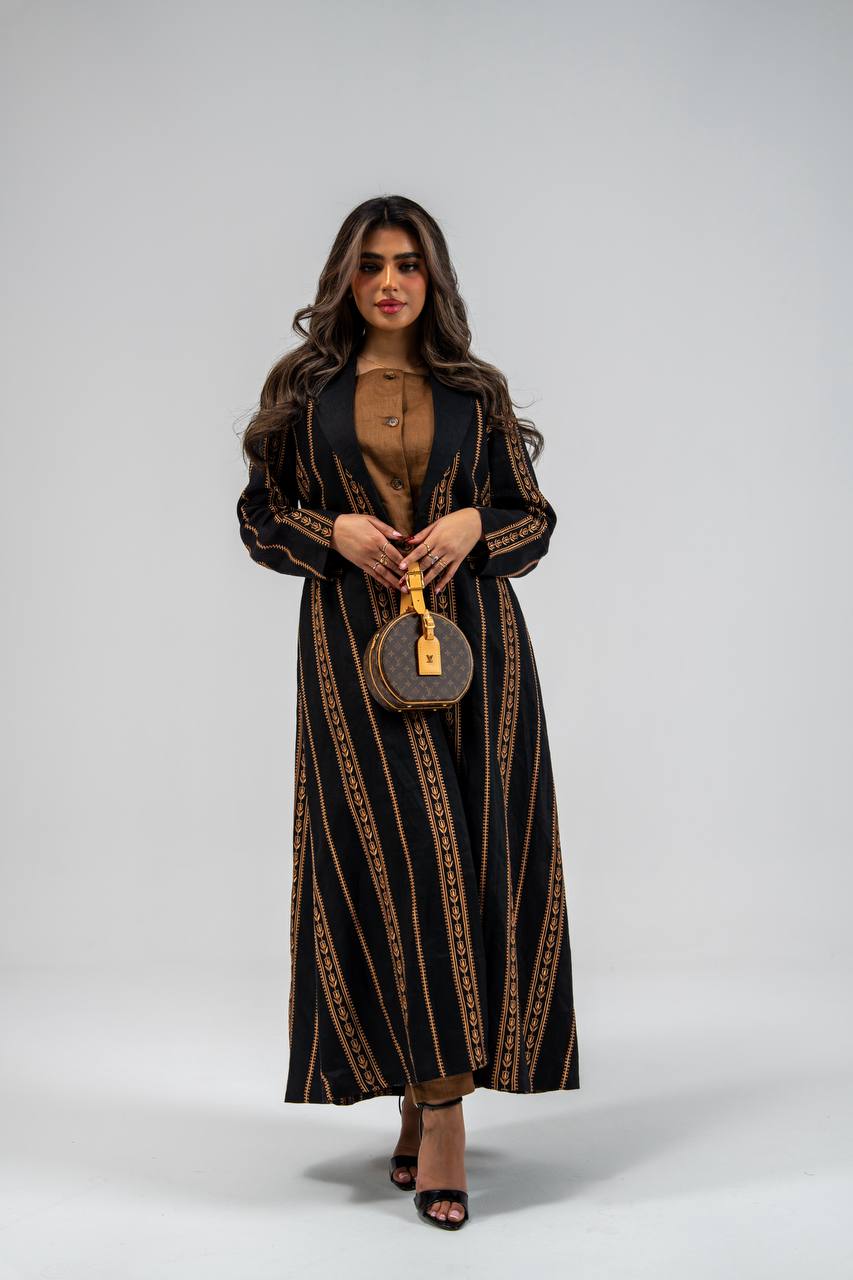 Linen abaya in black with embroidery