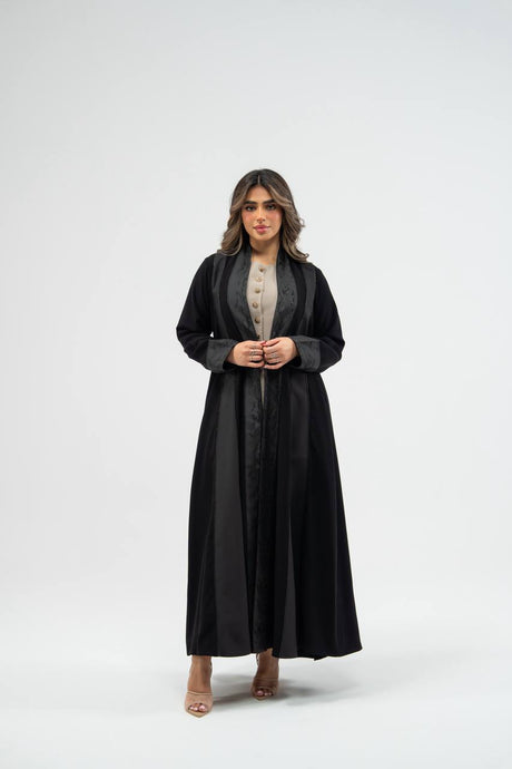Black crepe fabric abaya with jacquard
