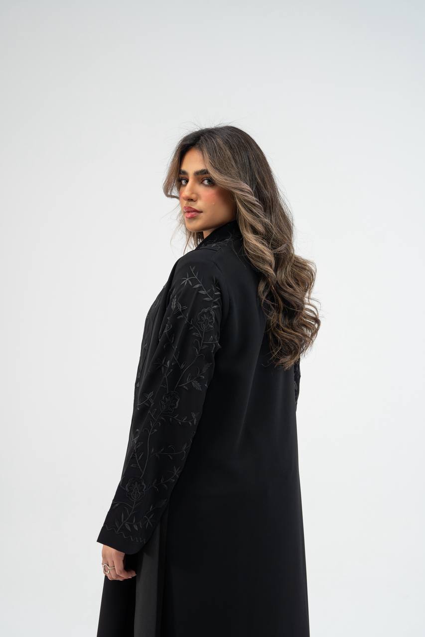 Black crepe abaya with embroidery