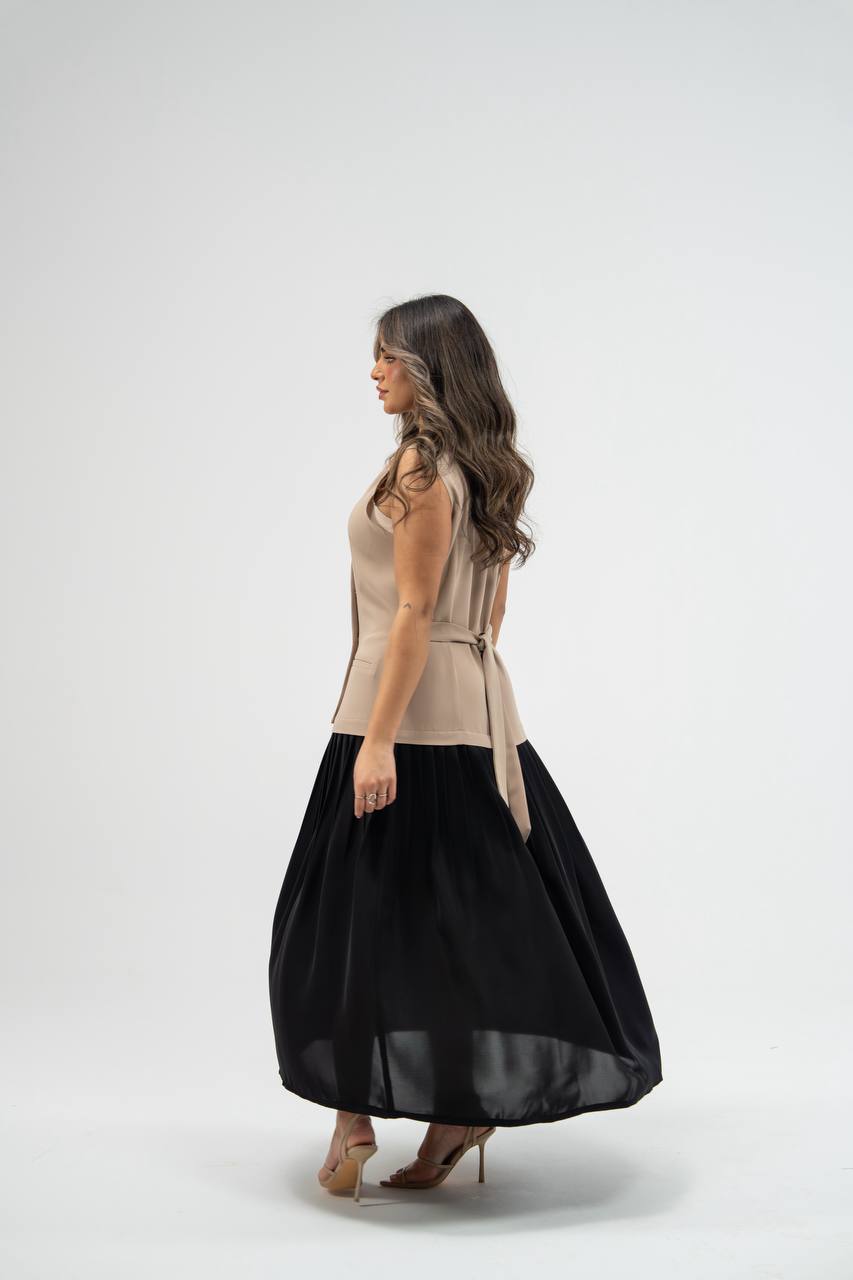 Crepe dress with linen