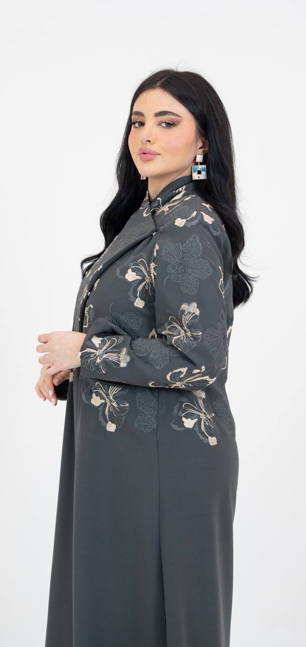 Crepe abaya in gray with embroidery