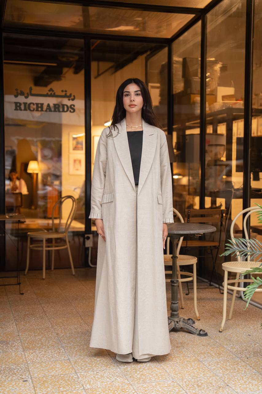 Linen abaya in beige