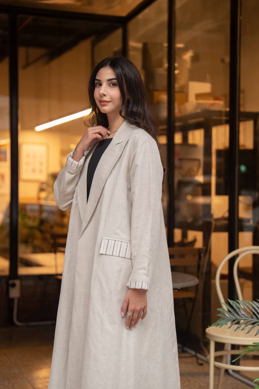 Linen abaya in beige