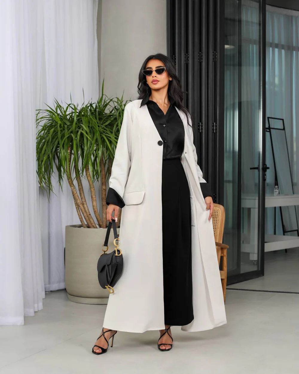 Crepe Abaya in white color: 6495white