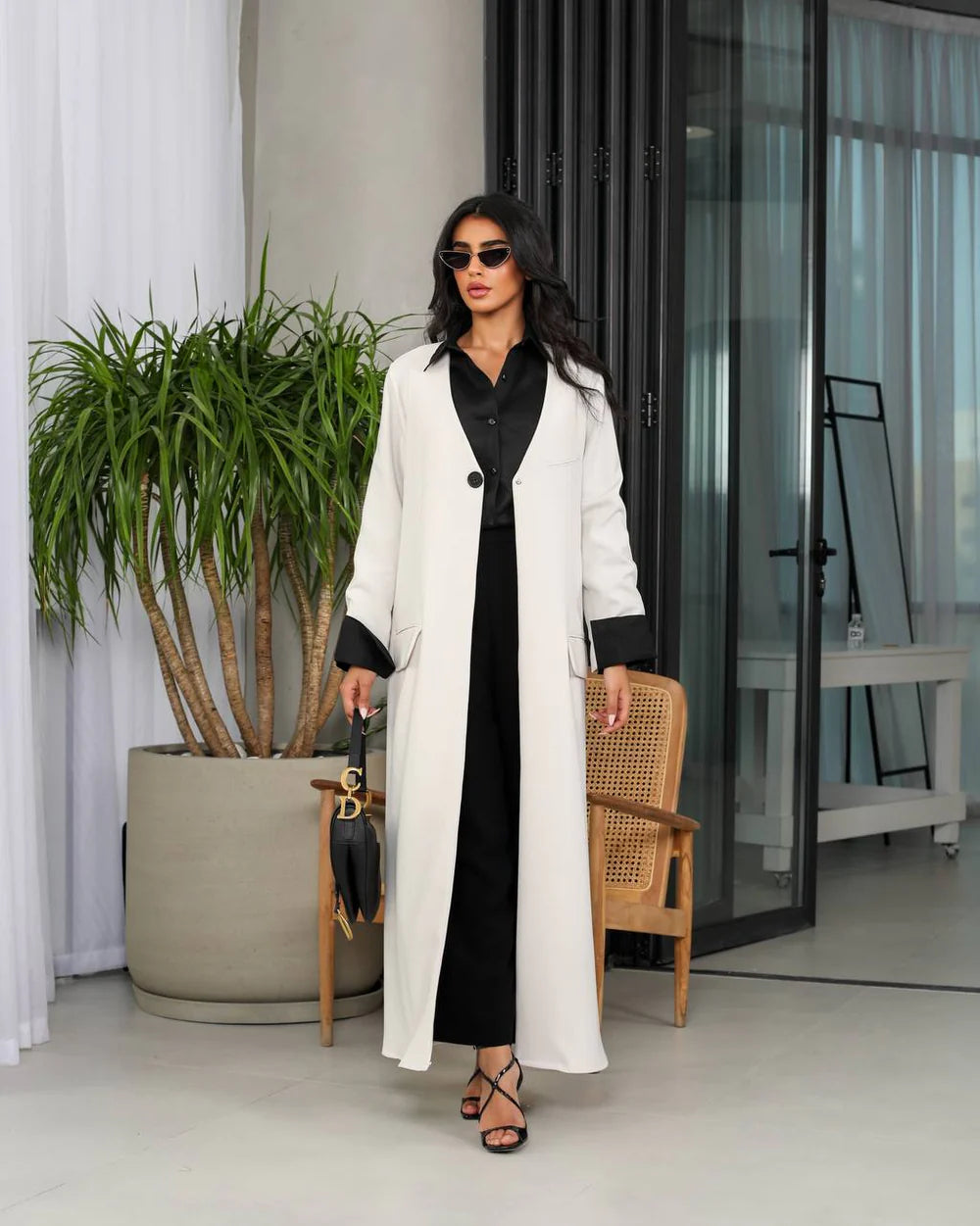 Crepe Abaya in white color: 6495white