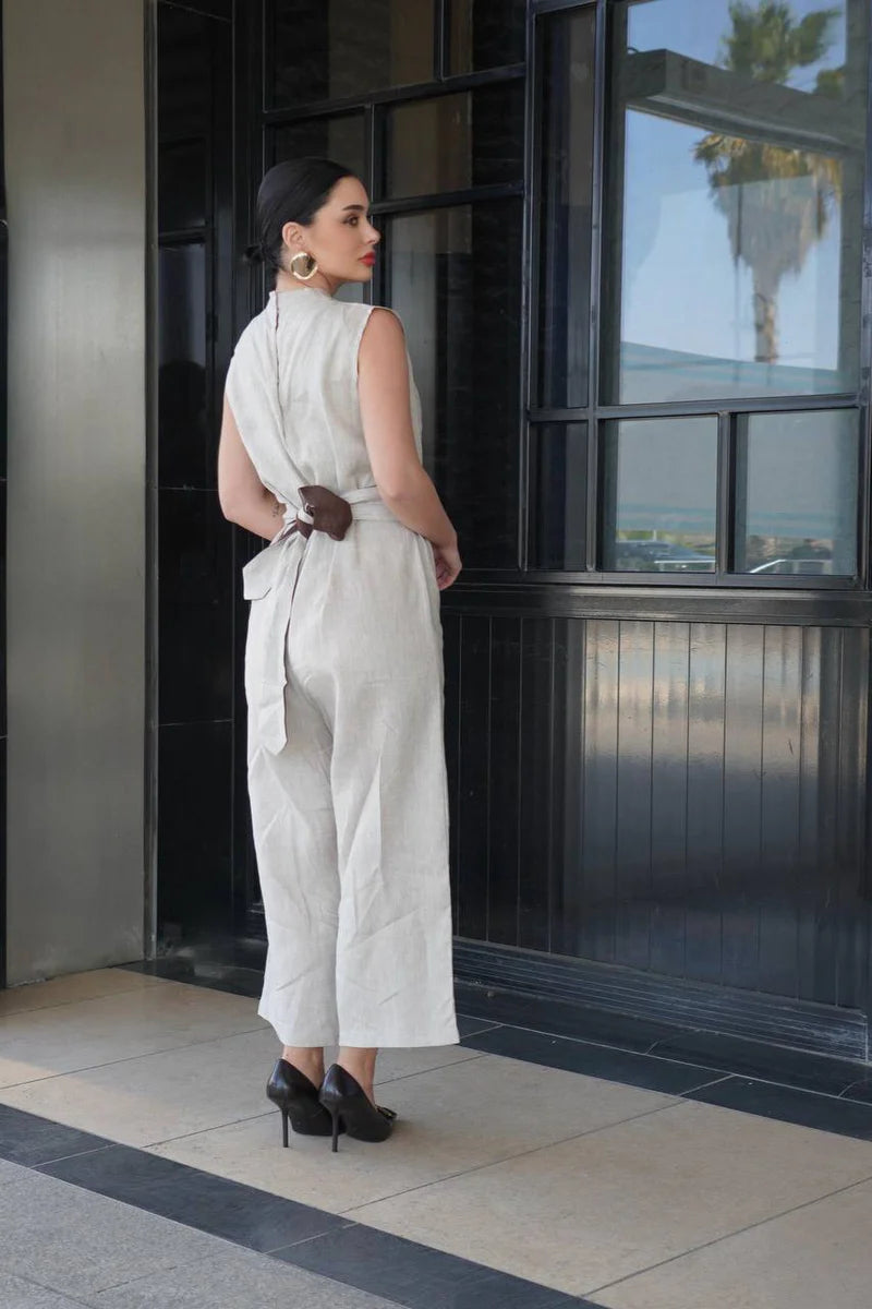 Beige linen jumpsuit. C:196