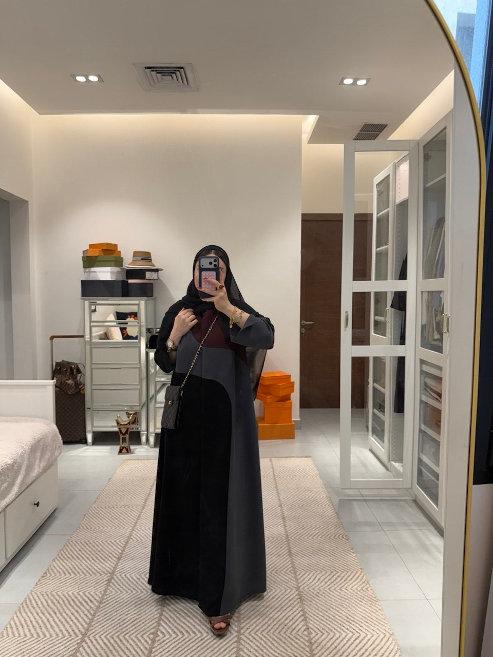 Black Crepe Abaya with Burgundy and Grey Details – 2076