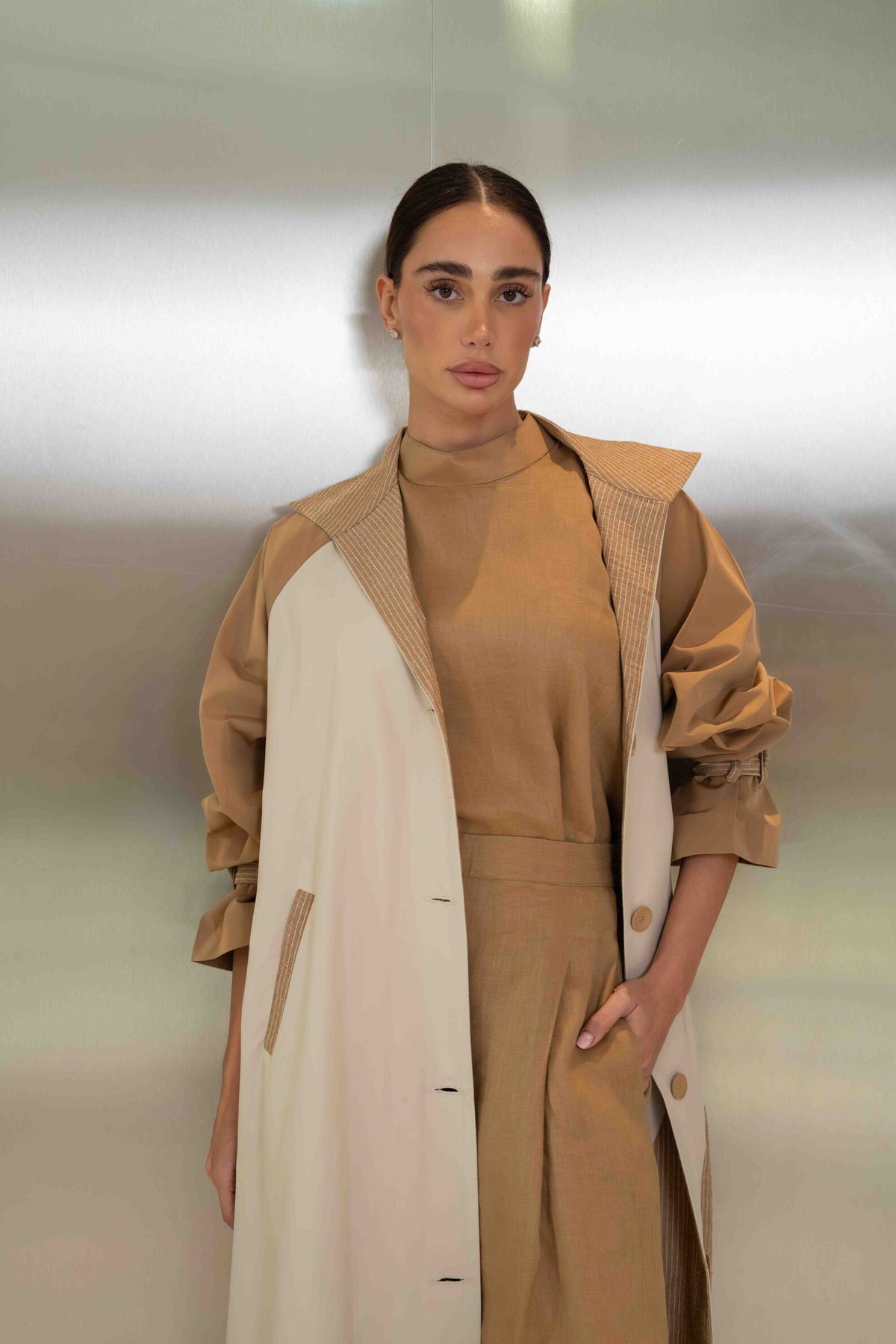 Beige & Light Beige Striped Trench Coat Abaya – 2061
