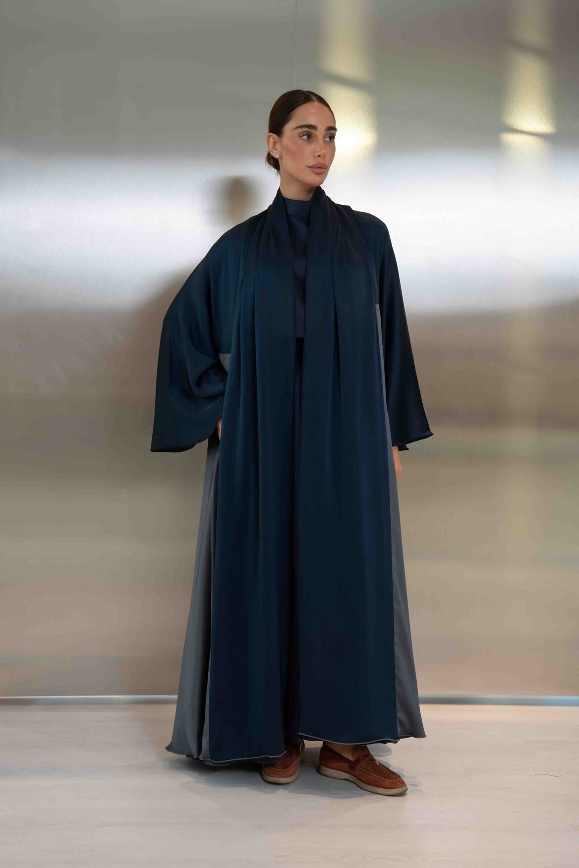 Navy & Grey Silk Crepe Abaya – 2051