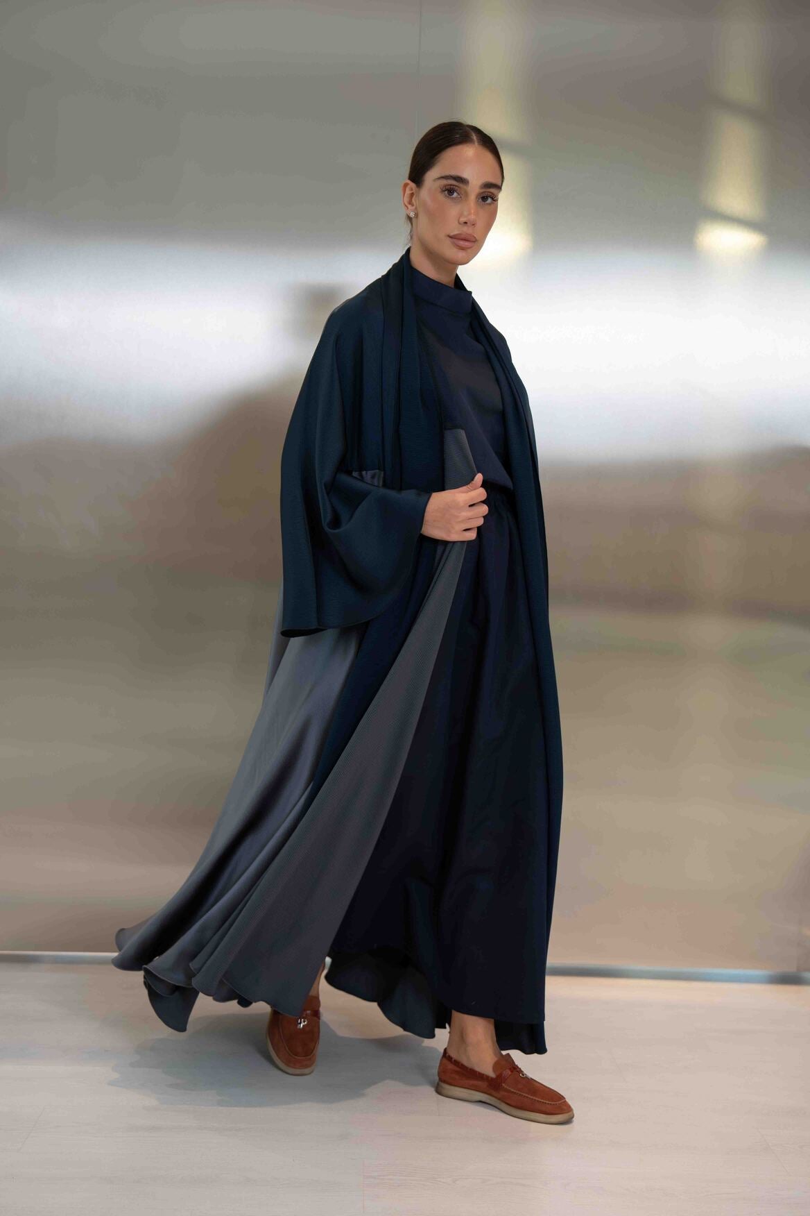 Navy & Grey Silk Crepe Abaya – 2051