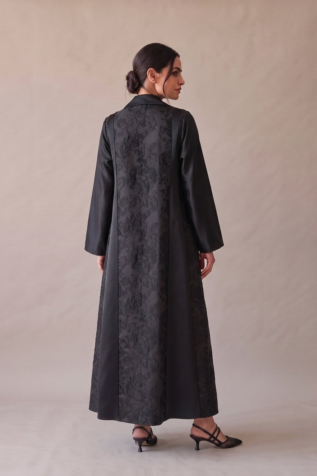 Black Printed Crepe Abaya with Plain Black Trim –2078