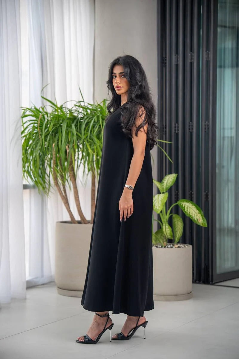 Practical black crepe dress C:199