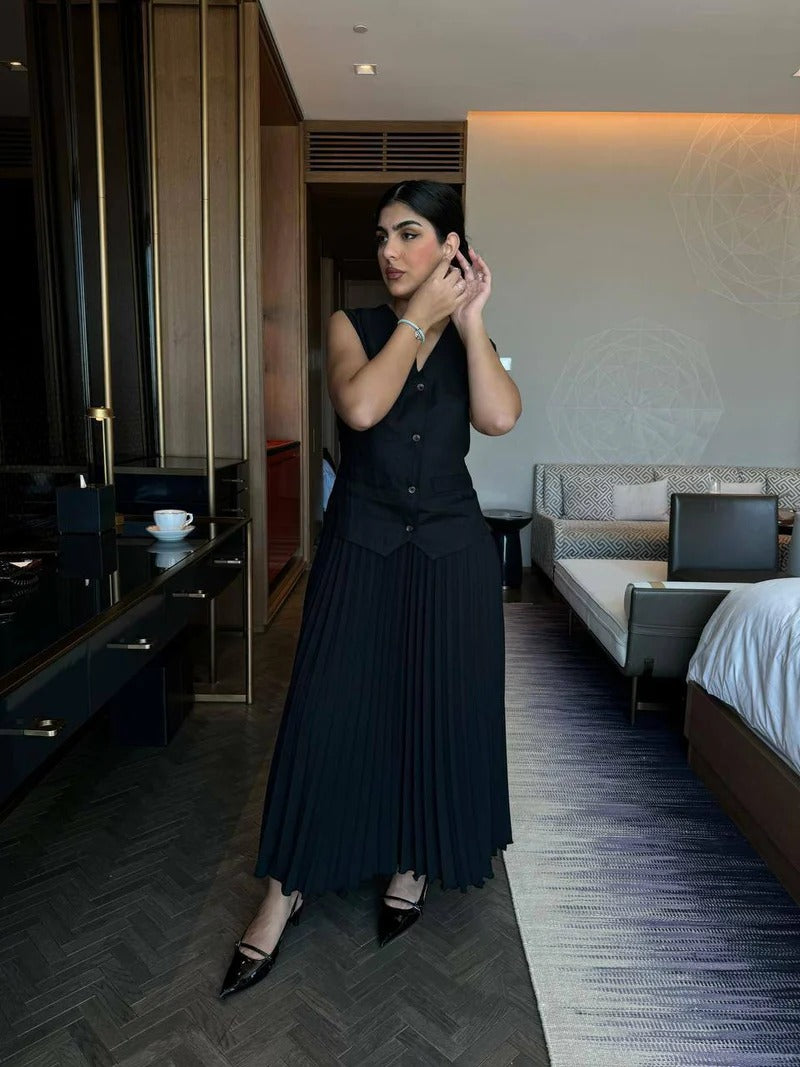 Black Crepe Dress C:169