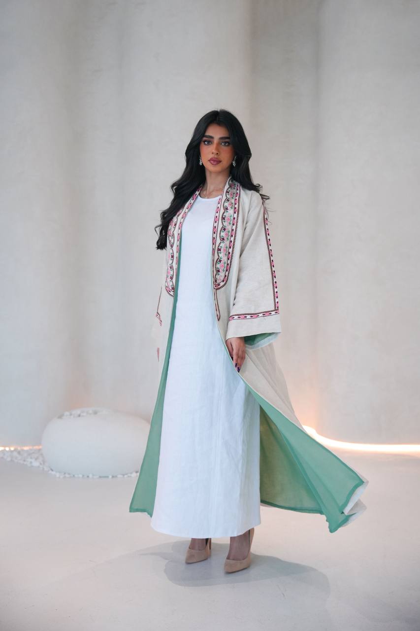 Linen abaya in light beige with embroidery C:6608