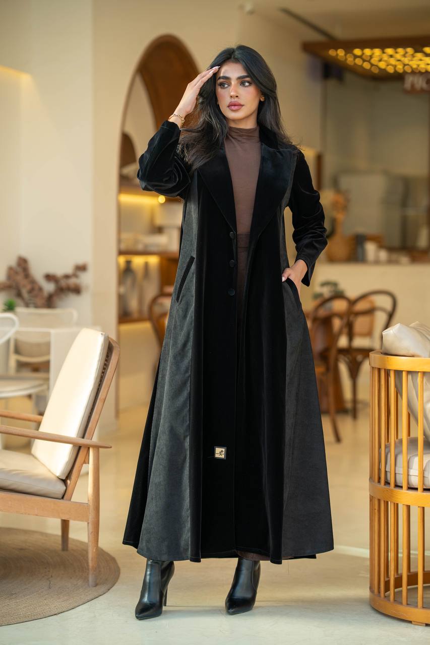 Abaya with raw velvet black crepe and ribbed velvet C:6582 Black