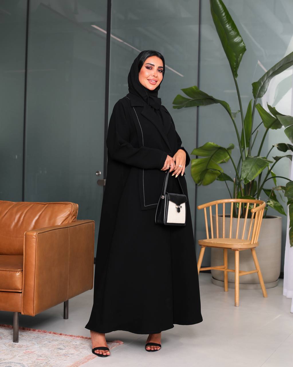 عباية سوداء من الكريب C:6535