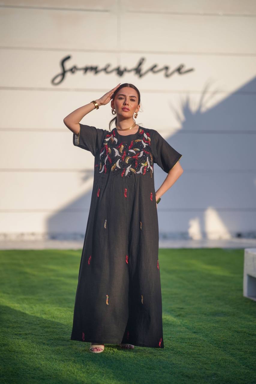 Bisht made of burlap and linen dress, in black with hand embroidery C:6617