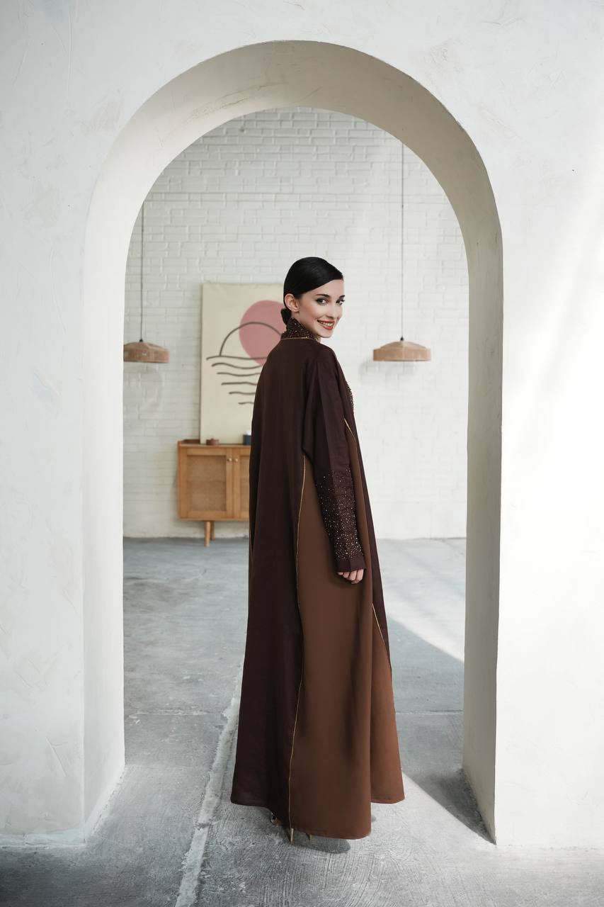 Lenin Abaya in brown with embroidery C: 6600 Brown