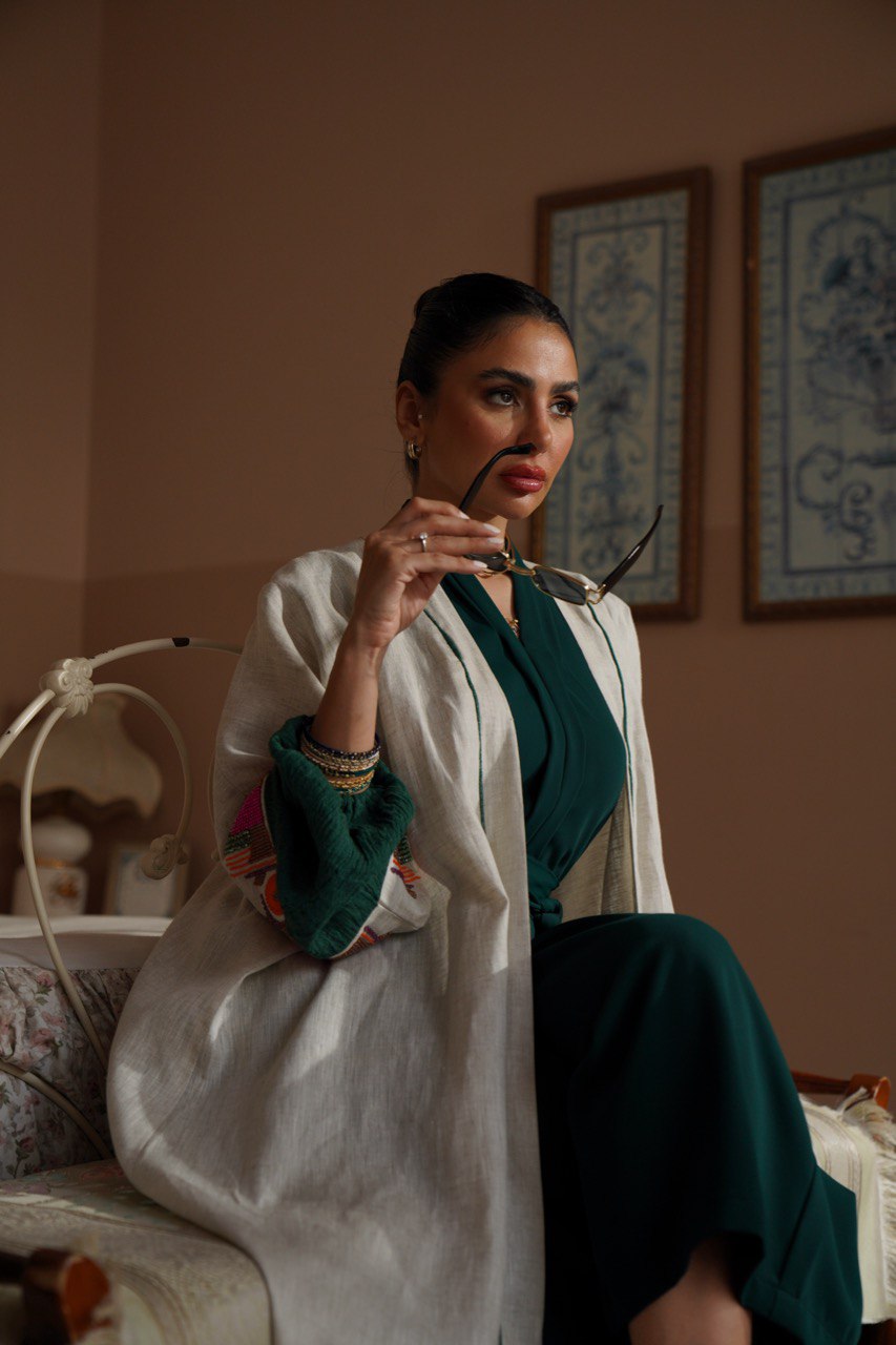 Beige Linen Bisht Abaya with Hand Embroidery C:6408 (Free size)