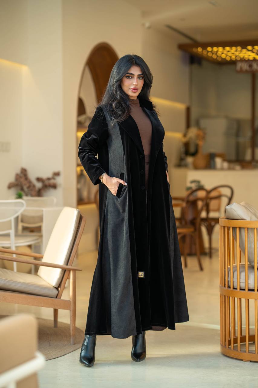 Abaya with raw velvet black crepe and ribbed velvet C:6582 Black