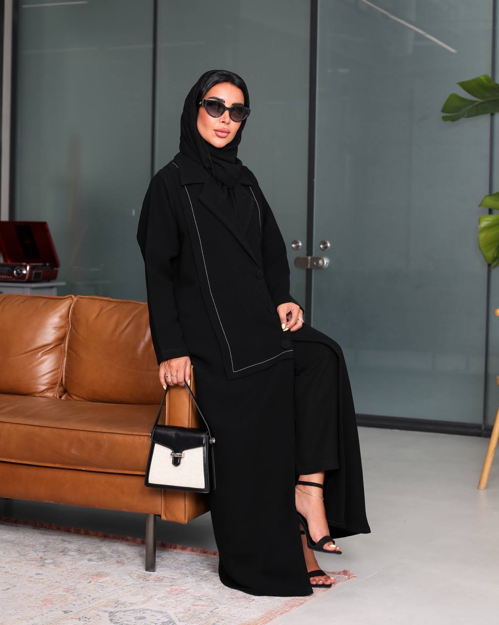 عباية سوداء من الكريب C:6535