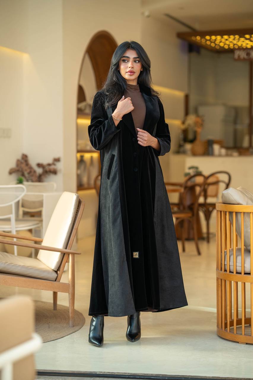 Abaya with raw velvet black crepe and ribbed velvet C:6582 Black