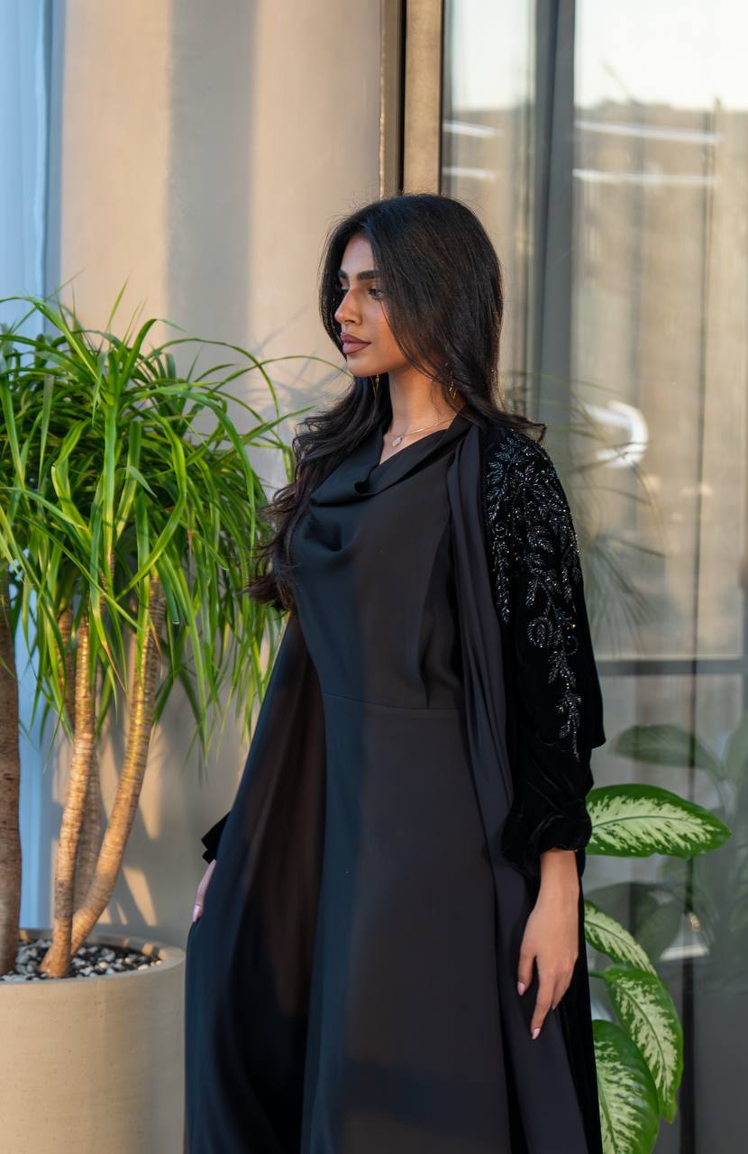 Black velvet bisht abaya with embroidery C:6228 (Free size)