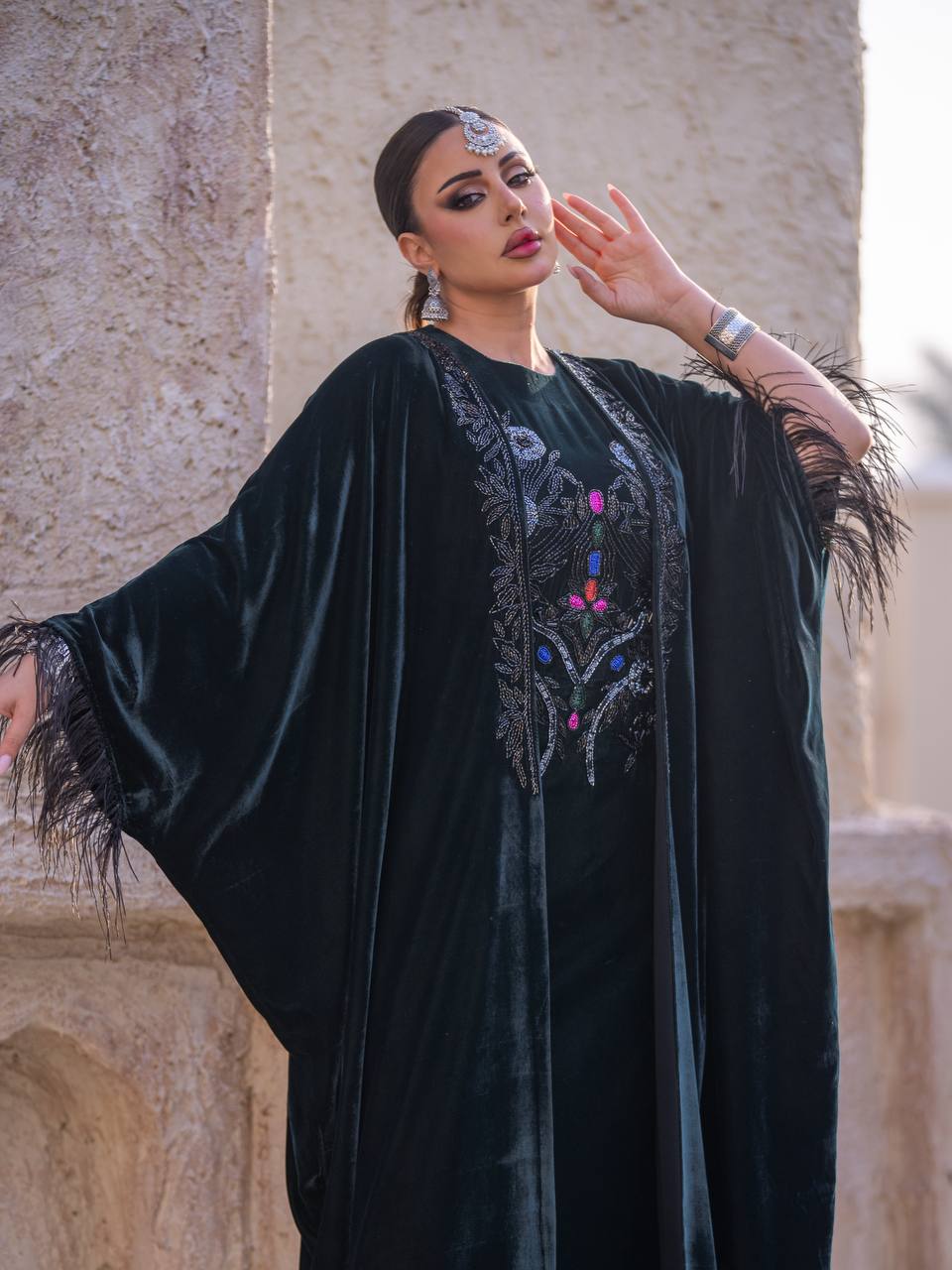 A set of bisht and dress, velvet in olive green with hand embroidery..C:6716