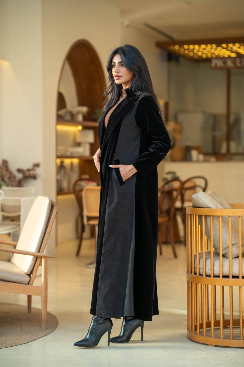 Abaya with raw velvet black crepe and ribbed velvet C:6582 Black