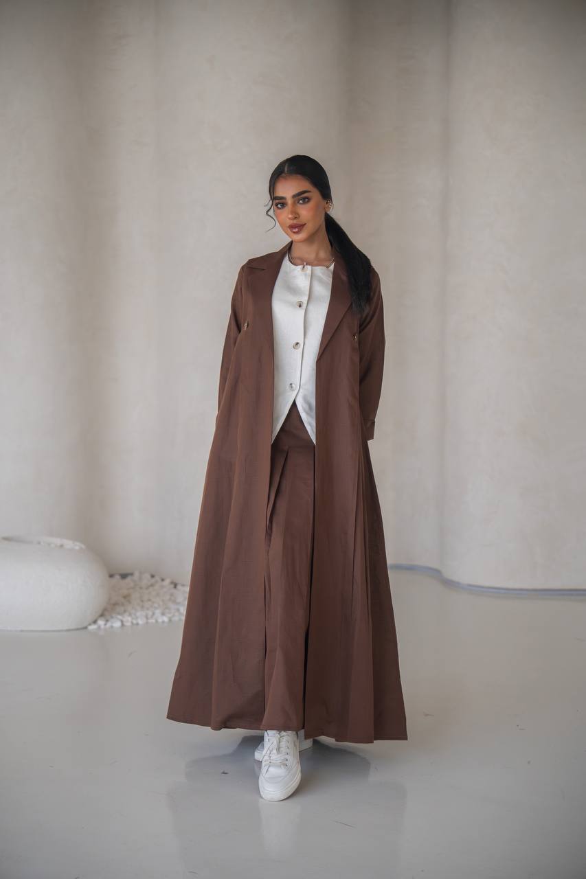عباية بنية اللون مع طقم داخلي من الكتان C:6642