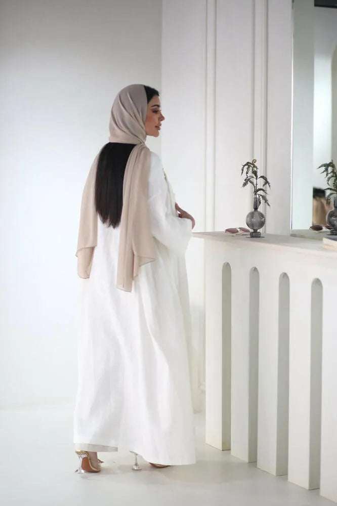 White linen cloak abaya with embroidery and pleats
