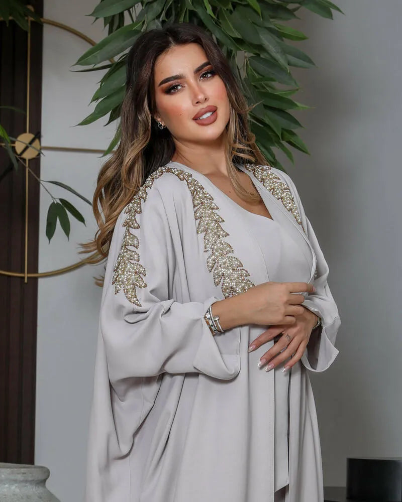 Free size grey crepe abaya with embroidered lining