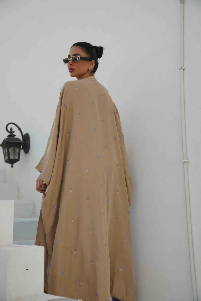 Beige silk cloak with purple embroidery