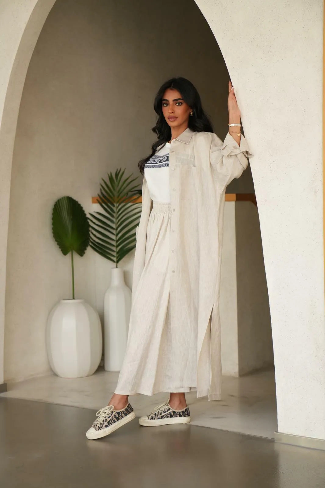 Beige linen abaya