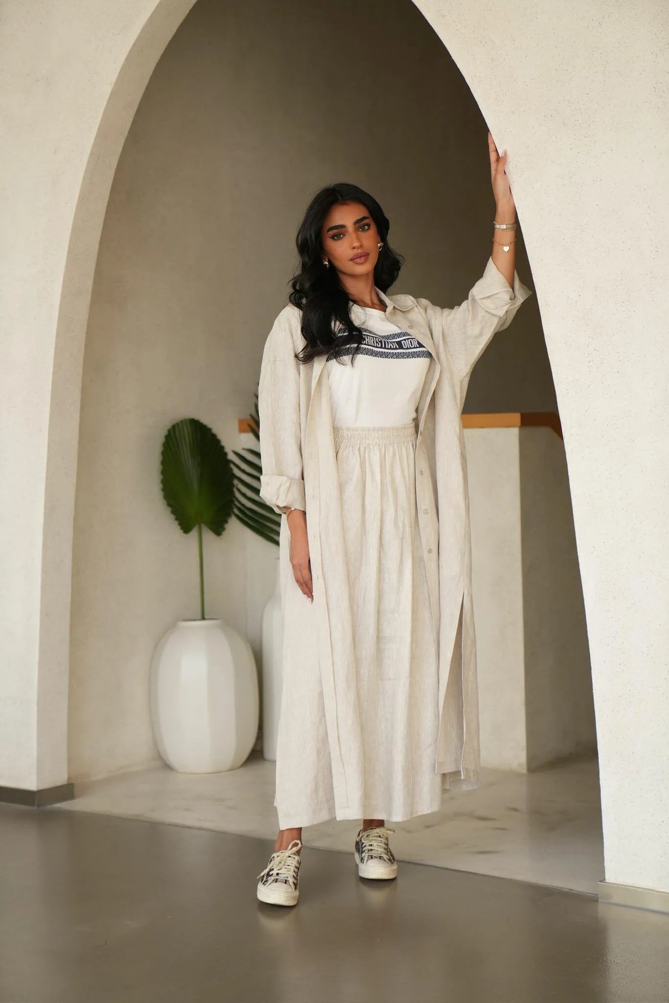 Beige linen abaya