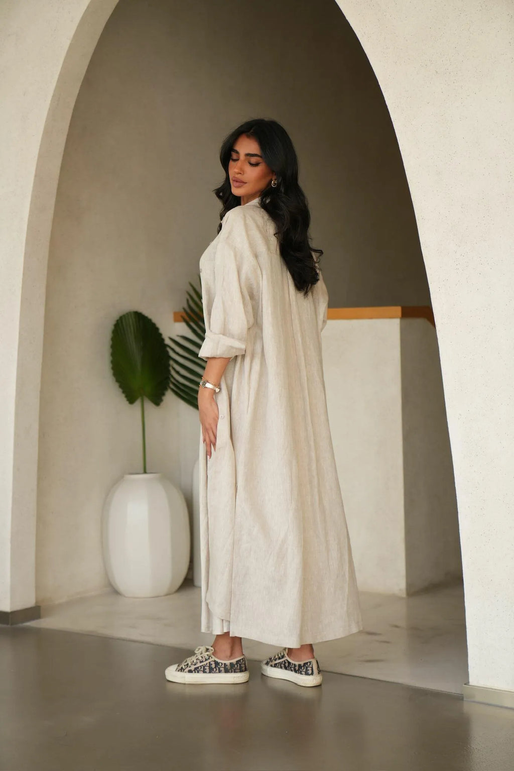Beige linen abaya