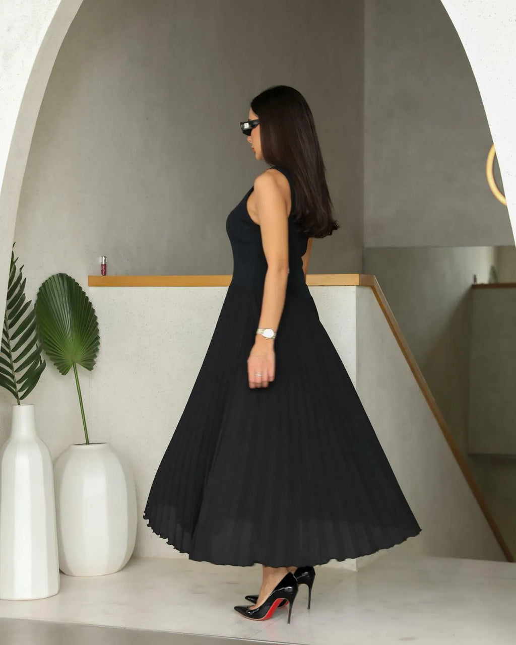 Black dress half crepe and half pleats