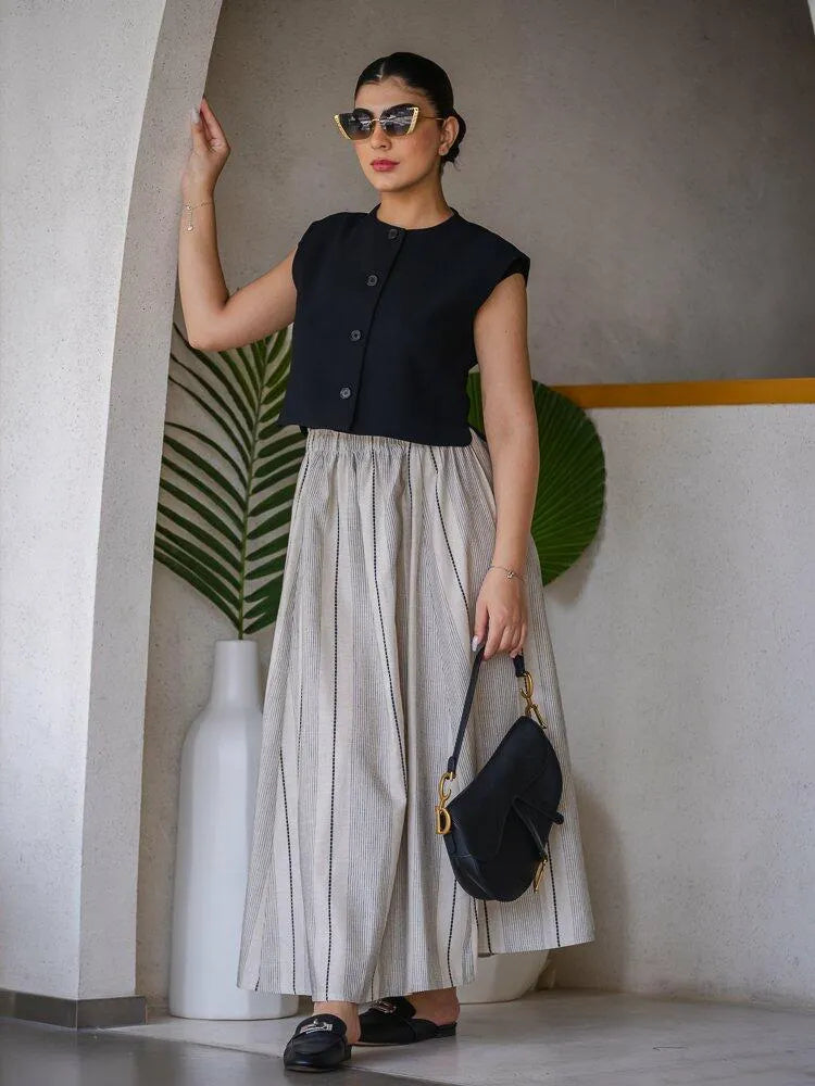 Beige linen skirt striped black