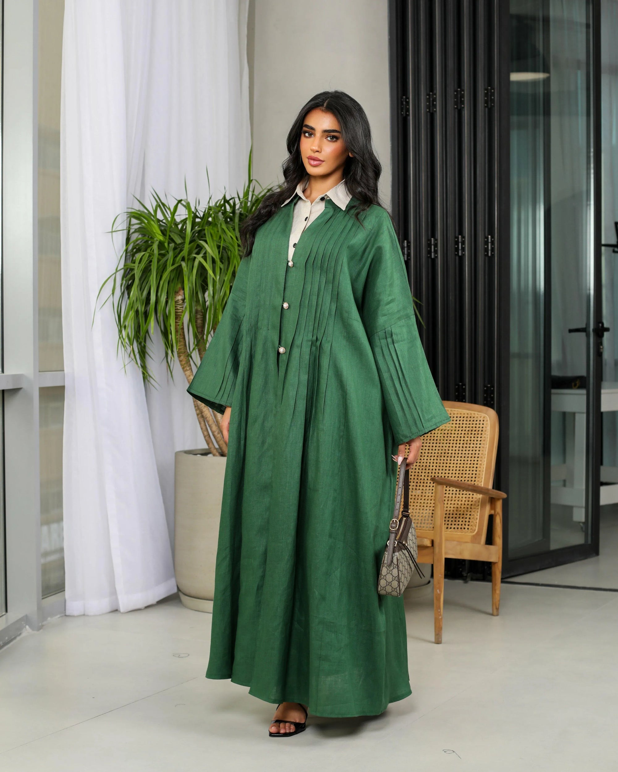 Green linen abaya