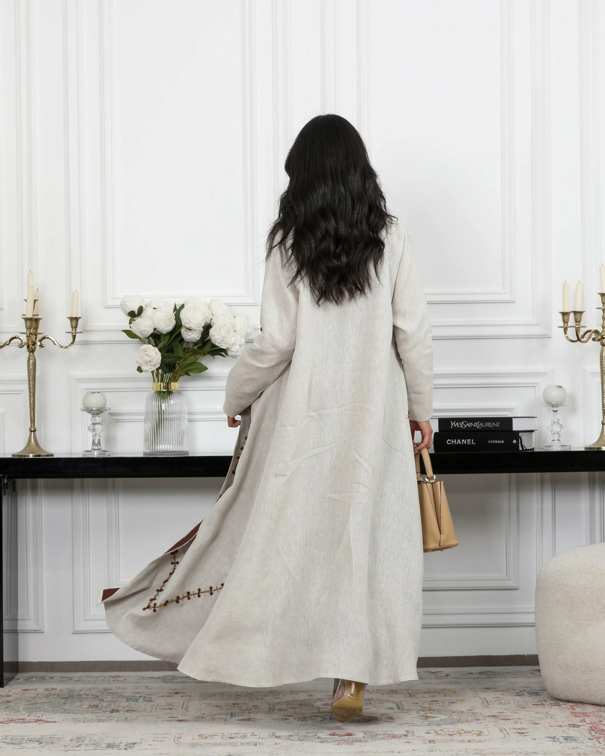 Linen beige abaya with brown pearl
