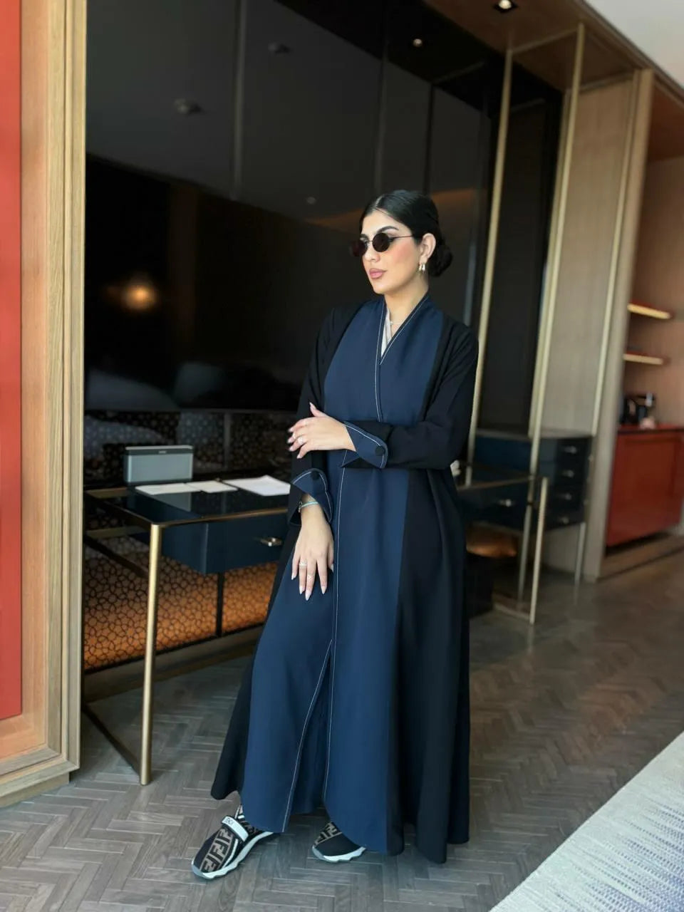 Black and navy crepe blazer abaya