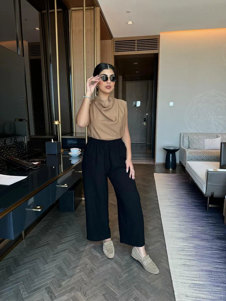 Black crepe pants